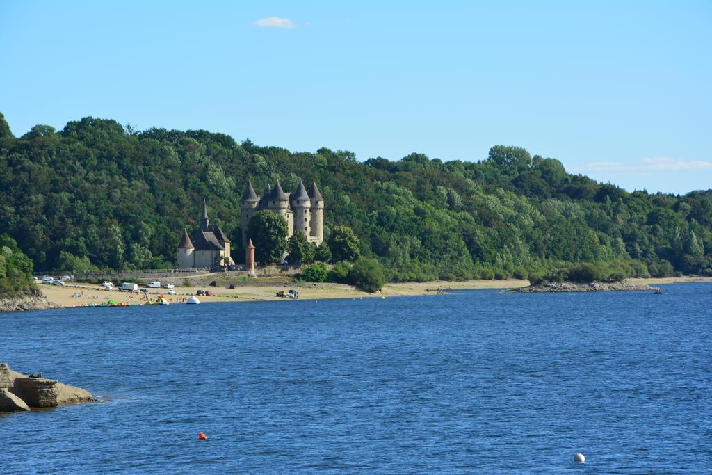 Auberge Le Beaulieu Beaulieu  外观 照片